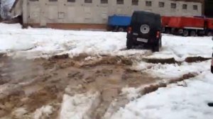 Тракторы отдыхают, Джип ИВЕКО Массиф