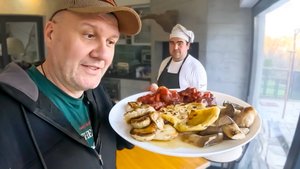 Грибное ассорти по-сербски. Грибы на вине и с домашним томатным соусом
