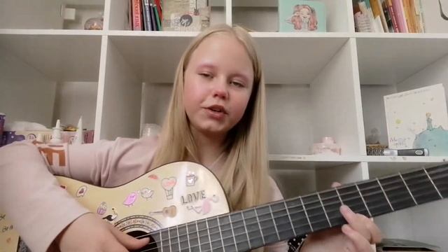 ПОКАЗЫВАЮ ПРОГРЕС ЗА ПОЛ ГОДА НА ГИТАРЕ (описание на английском) смотреть онлайн