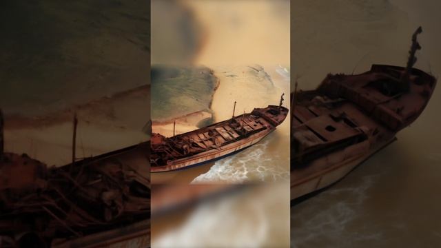 Корабль на побережье Мавритании смотреть онлайн