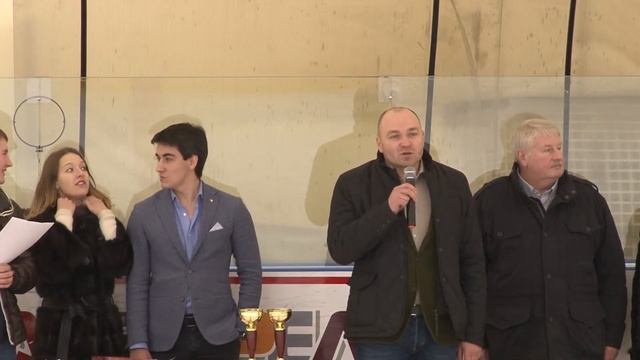 Новая жизнь ледовой арены смотреть онлайн