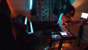 Butterfly - Crazy Town (Live-looping Cover)