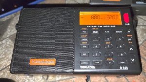 Original XHDATA D-808 VS NEW Sihuadon/XHDATA D-808 on WCBS 880 kHz Mediumwave internal ferrite