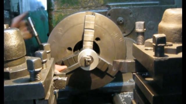 Две резцедержки три резца смотреть онлайн