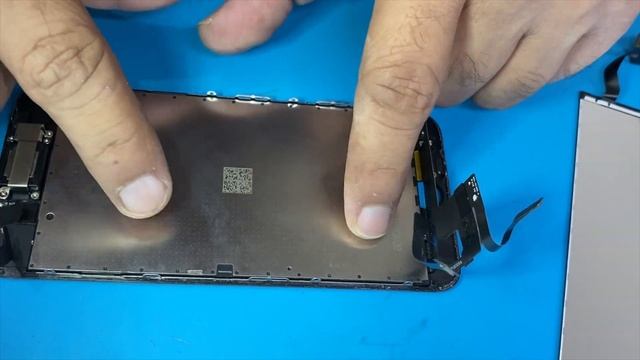 iPhone SE 2020 Touch ID Not Working Solution смотреть онлайн