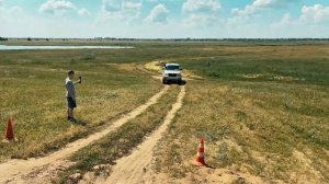 ЖИГА НА БЛОКЕ против ГЕЛИКА! Audi Mercedes УАЗ Москвич и TOYOTA - ВНЕДОРОЖНАЯ БИТВА