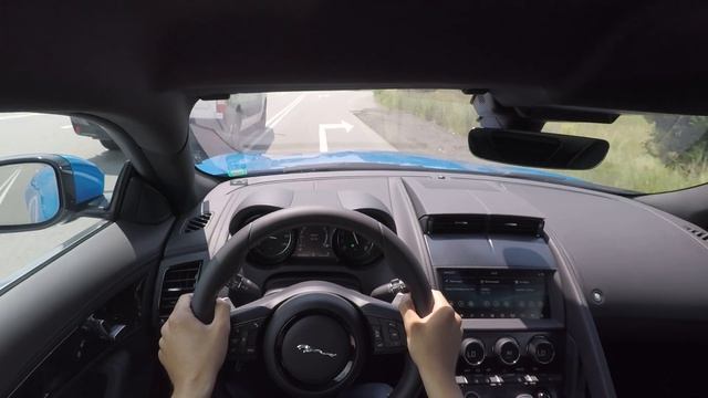 Jaguar F-type 3.0 380 hp Supercharged V6 R-Dynamic 2dr Auto AWD смотреть онлайн