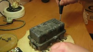 Разбор Советских автомобильных ретро реле на предмет содержания драг металлов.