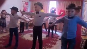 Куколка, балетница, выбражуля