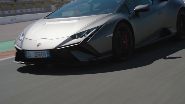 Huracán Tecnica: many souls, great emotions смотреть онлайн