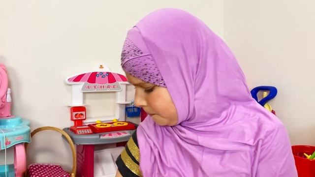 Мунира и Фатима Поменялись Ролями #детскоевидео смотреть онлайн