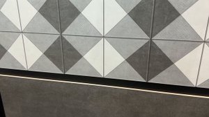 Обзор: Коллекция плитки «Alma Ceramica» Origami в самом большом магазине сантехники в Москве