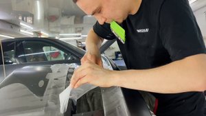 LiXiang L7 - бронирование кузова полиуретановой матовой пленкой, оклейка хромированных элементов