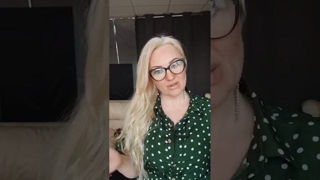 Профиль работы салона _блондинка_наращивание_окрашивание_краснодар