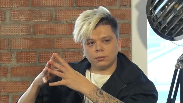 Не Обидно Когда Говорят Безголосый Элвин Грей ? (Интервью) Точка Z #Элвингрей