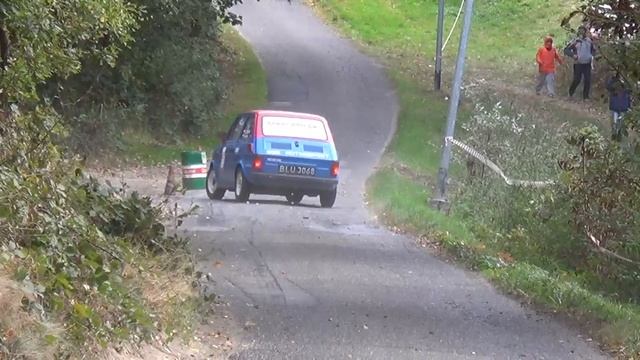 ARS Marklowice 2015 | Ł.Marek/A.Kustos - Fiat 126p смотреть онлайн