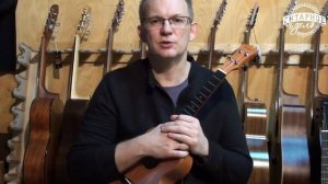 В лесу родилась елочка на укулеле.