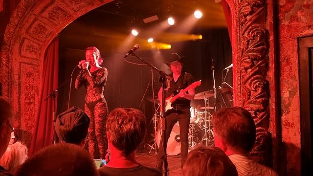 Amanda Shires - Always on my Mind Live London 22 June 2023 @amandashires