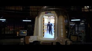 Мистер Фантастик испытывает на себе машину, которая воссоздаёт космическую бурю