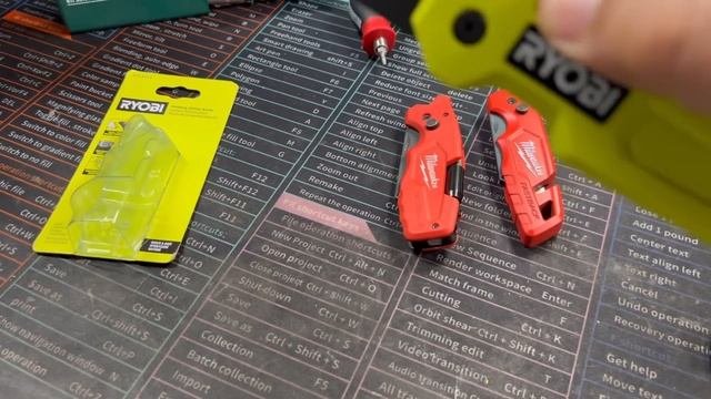 New (button Lock) Kid In Town! Ryobi Tools Vs Milwaukee Fastback / Utility Knife Folder Showdown!
