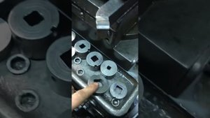 Токарная машинка для метчиков и плашек