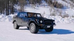 Lamborghini LM002: The V12 Rambo Lambo | Carfection 4K