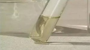 Органическая химия. Взаимодействие анилина с кислотой