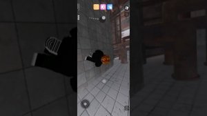 убегаю с сумасшедшей пиццерии„роблокс”