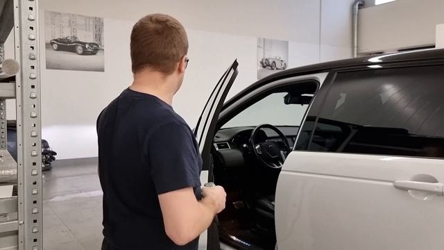 Изучаем автомобили JLR. Очередной лайфхак для владельцев Land Rover. смотреть онлайн