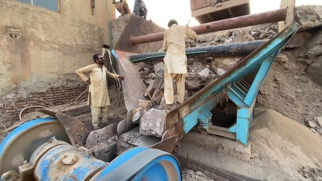 Строительство дробление щебенки