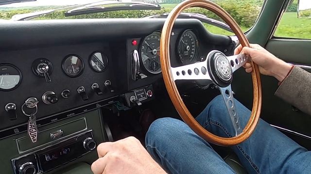 Jaguar E-Type Series I 4.2 FHC | Walk Around
