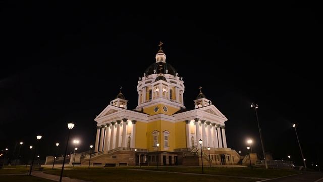 Архитектурное освещение Кафедрального Собора Рождества Христова в Челябинске смотреть онлайн