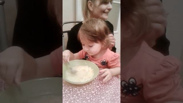 Соня кушает любимый суп смотреть онлайн