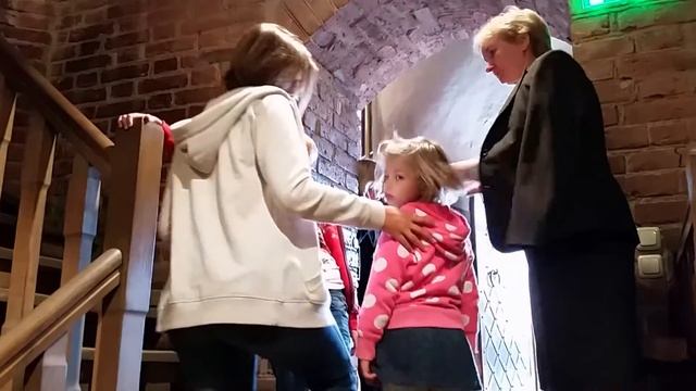 Kids and Vilnius fortress (Lithuania) Вильнюс для детей-башня Гедеминаса, фуникулер смотреть онлайн