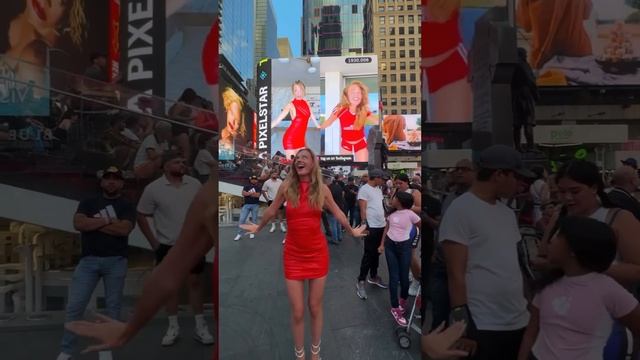 Я на Times Square в Нью-Йорке