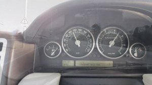 Range Rover Vogue 4.2 V8 Supercharged - Acceleration - 4K UHD