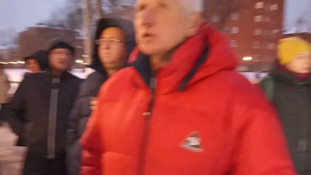 Начальник Дмитровского благоустройства важный как губернатор и разговаривать не желает с народом