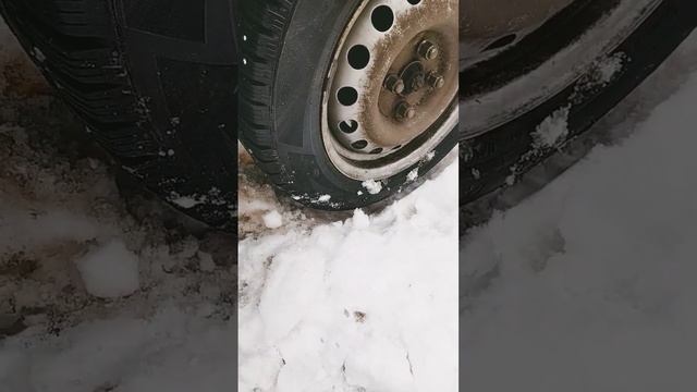 Hyundai getz сел на желтую херню