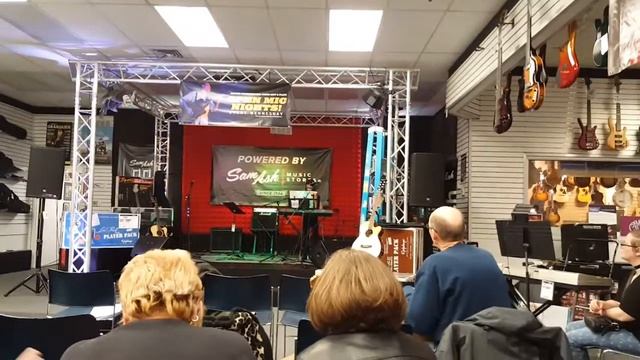 Hannah Fisher performing @ Sam Ash open mic night смотреть онлайн