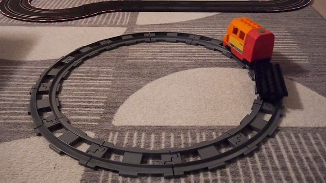 Игруниор игра с игрушками ЛЕГО ДУПЛО конструктор большой поезд #9 Igrunior game with LEGO DUPLO toy смотреть онлайн