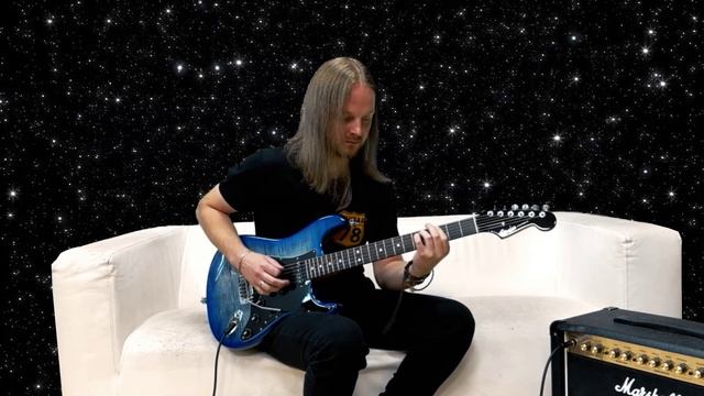 Fender American Ultra Stratocaster Plus Top 2021 USA | GUITAR78 смотреть онлайн