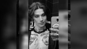 @Xolidayboy___ любовь и роботы / speed up