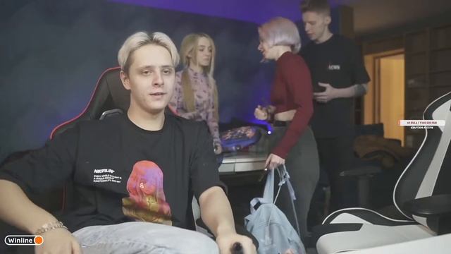 Сатанечка хотела дать кулачок Вове - follentass смотреть онлайн