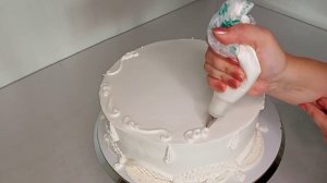 на НОВЫЙ ЛАДлюбимые РОЗЫ, УКРАШЕНИЕ ТОРТА белковым кремом