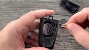 How To Replace Lincoln Aviator Remote Key Fob Battery 2020 - 2024 DIY Change Replacement Batteries
