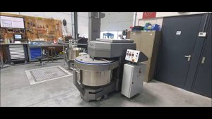 Спиральный тестомес VMI Petrin SPI 340 Access с 2 дежами для теста на 200 кг и подъемником дежи VMI