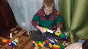 Собираем автомат из конструктора