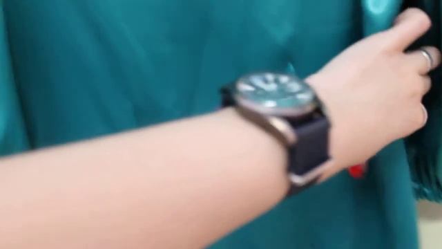 Видеообзор платья Эпатаж на Vézete смотреть онлайн