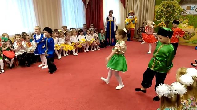 танец  А я чернява