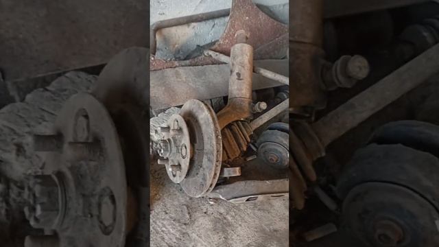 мототрактор Зубр крепление редуктора (часть 1) смотреть онлайн